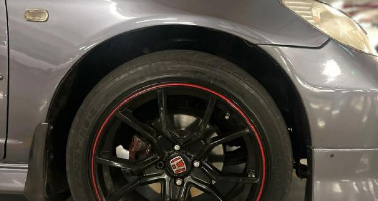 HONDA CIVIC ES8 2004
