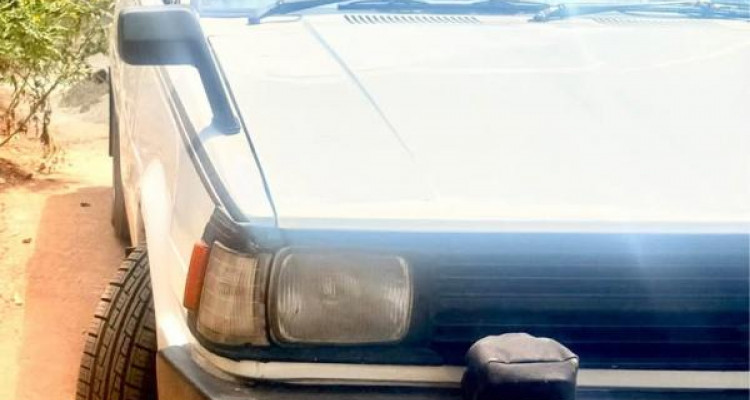 TOYOTA COROLLA KE72 1985