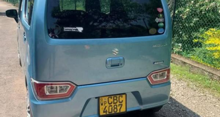 SUZUKI WAGON R FX 2018