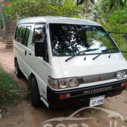 MITSUBISHI DELICA PO5 1990