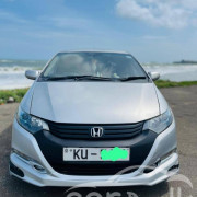 HONDA INSIGHT 2011