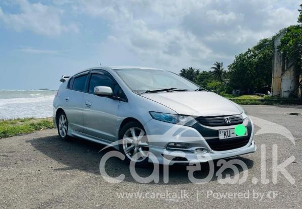 HONDA INSIGHT 2011