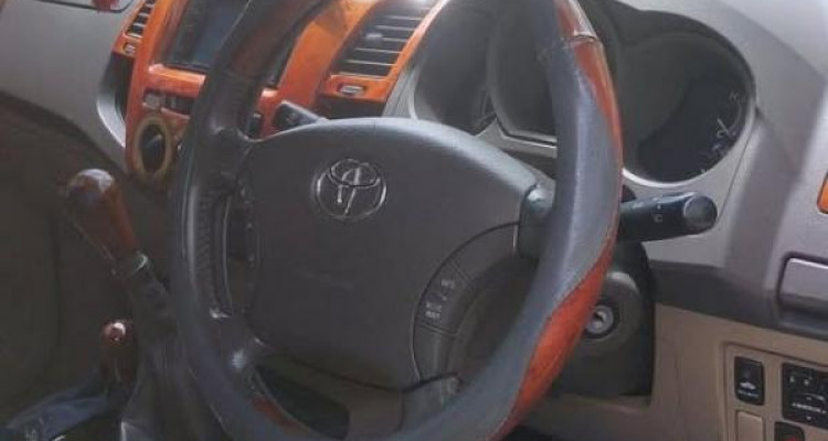 TOYOTA HILUX VIGO 2011