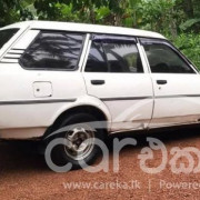 TOYOTA COROLLA DX WAGON 1985