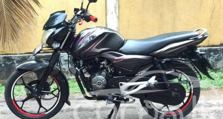 BAJAJ DISCOVER 125 2016