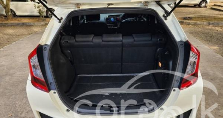 HONDA FIT GP5 2014
