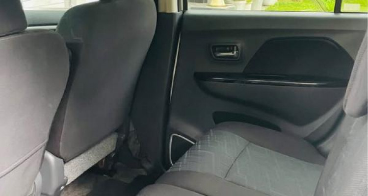 SUZUKI WAGON R STINGRAY 2015