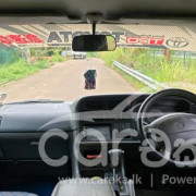 TOYOTA HIACE 1998