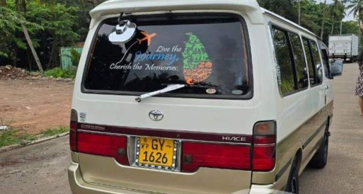 TOYOTA HIACE 1998