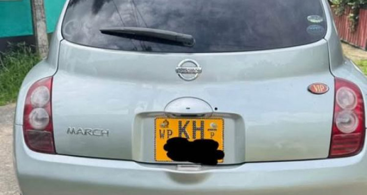 NISSAN MARCH 2003