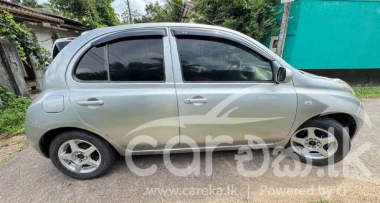 NISSAN MARCH 2003