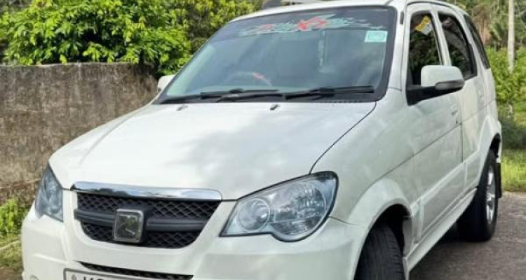 ZOTYE NOMAD 2011