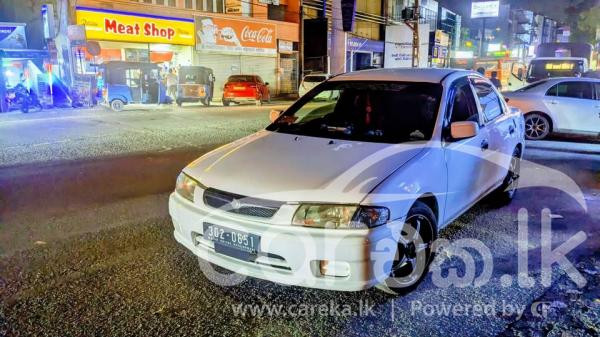 MAZDA FAMILIA 1997