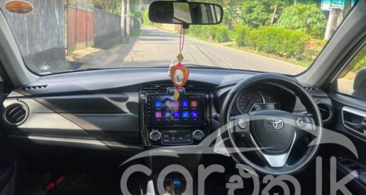 TOYOTA COROLLA AXIO 2014