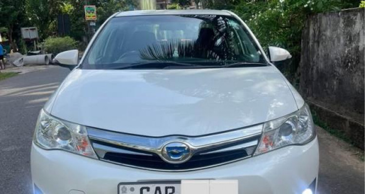 TOYOTA COROLLA AXIO 2014