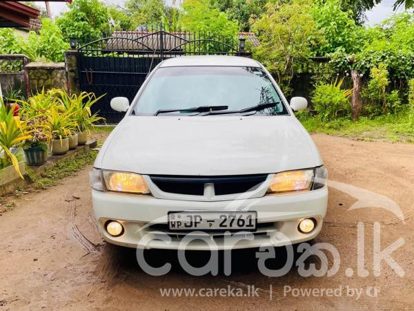 NISSAN AD WAGON Y11 2001