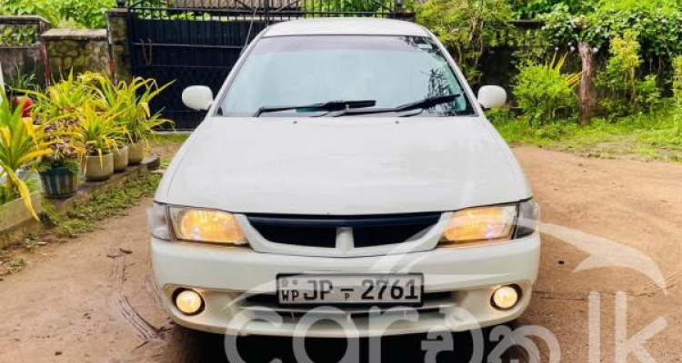 NISSAN AD WAGON Y11 2001