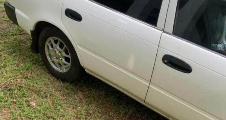 TOYOTA COROLLA 2000