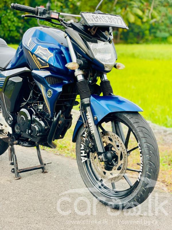 YAMAHA FZ 2019
