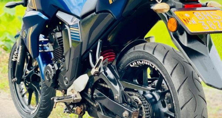 YAMAHA FZ 2019