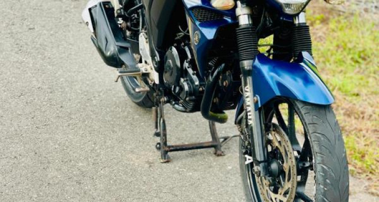 YAMAHA FZ 2019