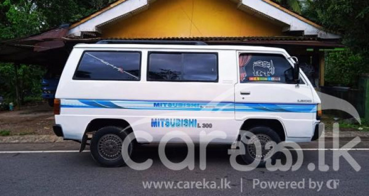 MITSUBISHI DELICA L300 1983