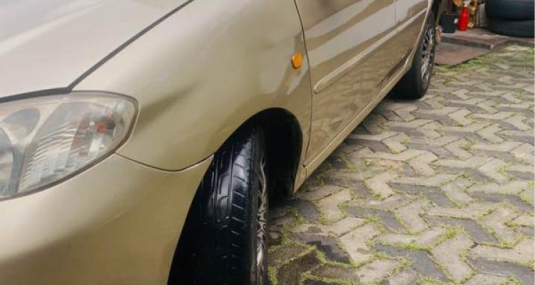 TOYOTA VIOS 2003