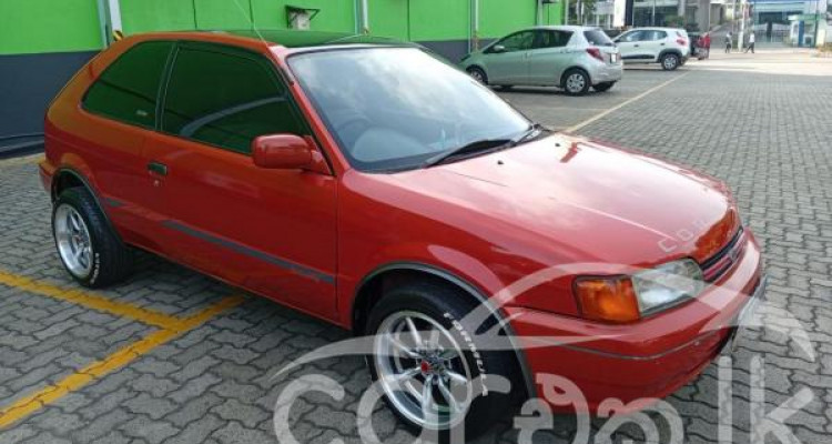 TOYOTA COROLLA 1998