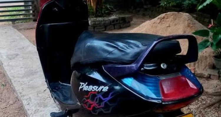 HERO PLEASURE 2012