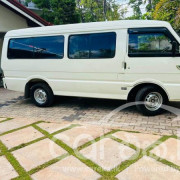 MAZDA BROWNY 1992