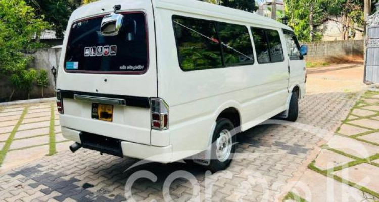 MAZDA BROWNY 1992