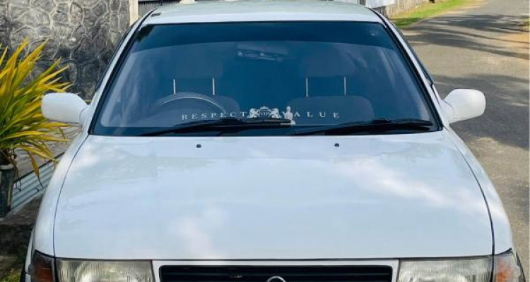 NISSAN SUNNY FB13 1993