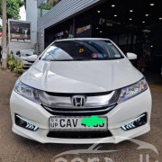 HONDA GRACE 2017