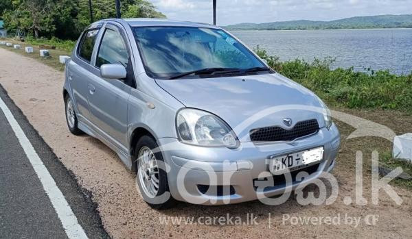 TOYOTA VITZ 2003
