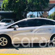 TOYOTA PRIUS 2012