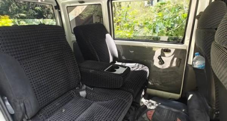 MITSUBISHI MINICAB 1999