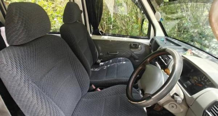 MITSUBISHI MINICAB 1999