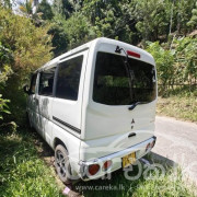 MITSUBISHI MINICAB 1999