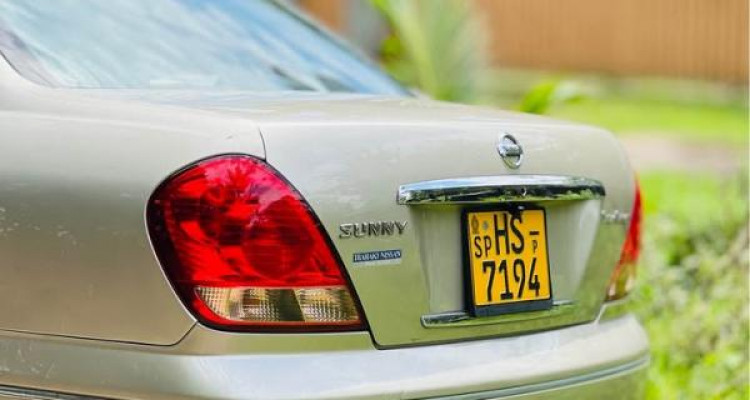 NISSAN SUNNY N17 2004