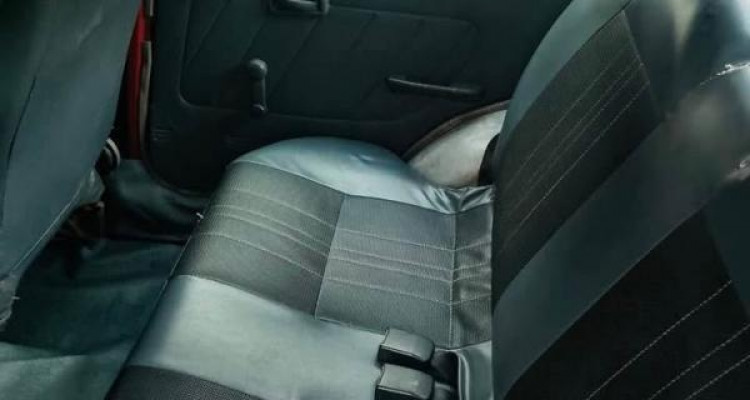 SUZUKI MARUTI 800 2004