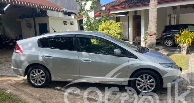HONDA INSIGHT 2010