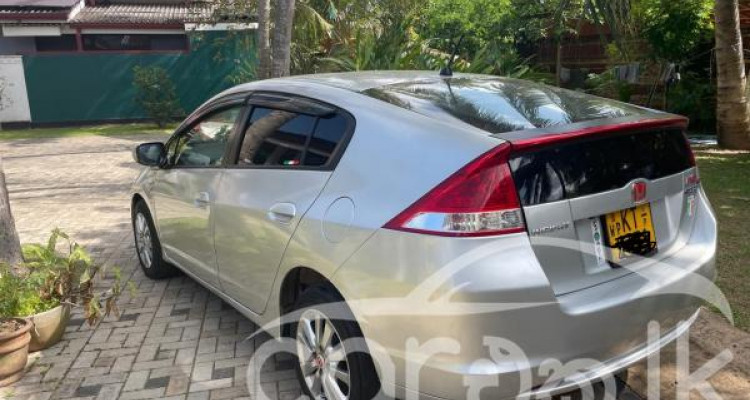 HONDA INSIGHT 2010