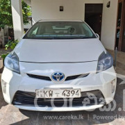 TOYOTA PRIUS 2012
