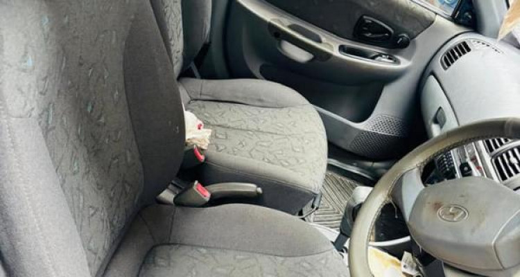 HYUNDAI ACCENT 2001
