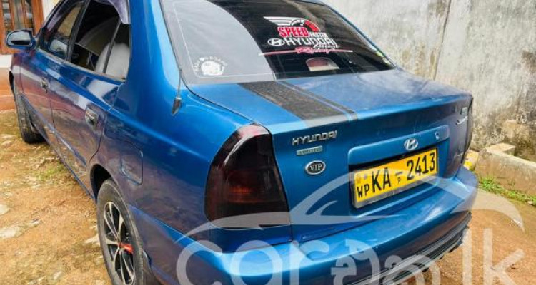 HYUNDAI ACCENT 2001