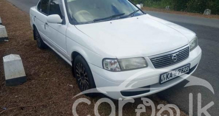 NISSAN SUNNY 2002