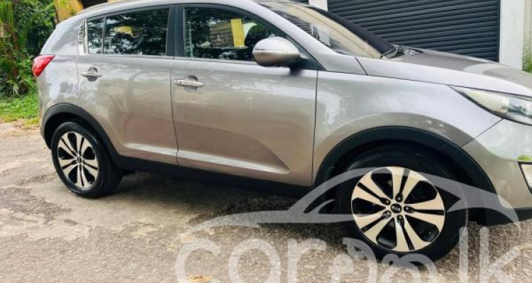 KIA SPORTAGE 2011