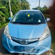 HONDA FIT GP1 2013