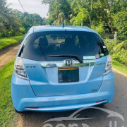 HONDA FIT GP1 2013