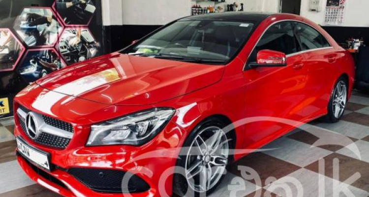 MERCEDES BENZ CLA200 2016